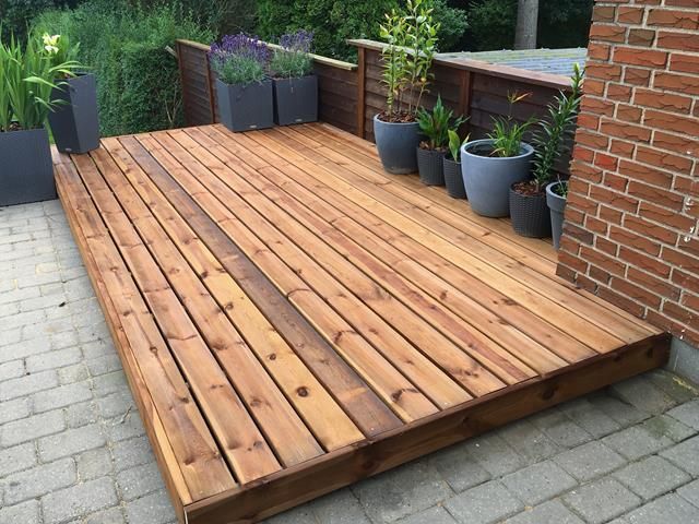 Fencing & Decking Installers in Leicester