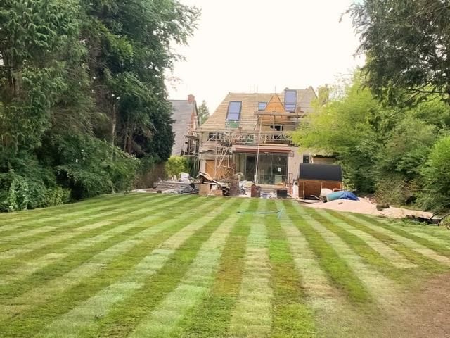 artificial-grass-turfing-installation-3-kireth-ai