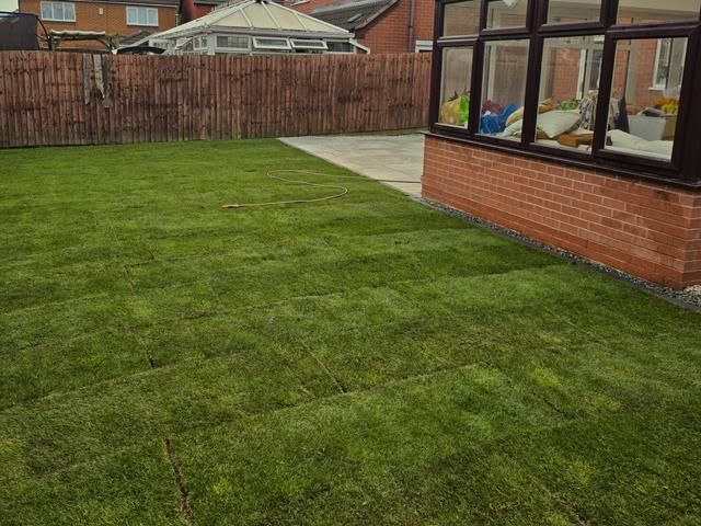 artificial-grass-turfing-installation-15-kireth-ai